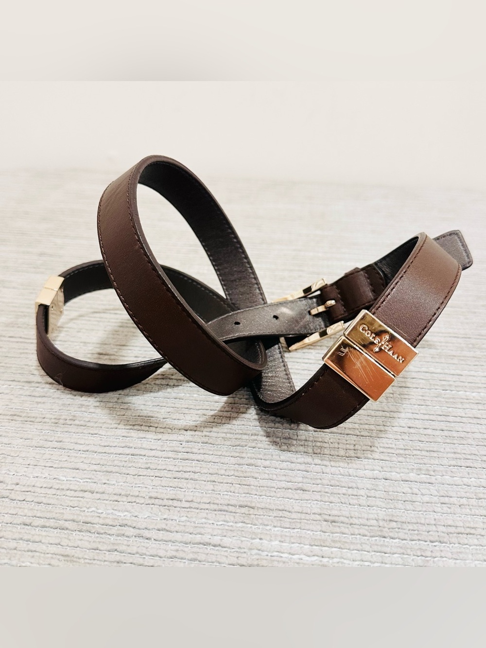 Cole Haan Women's Brown Leather Belt Gold Logo Buckle Size L Total Length 45”